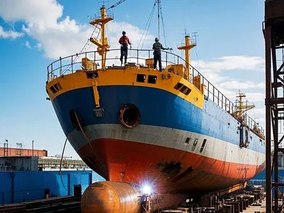 Судостроение