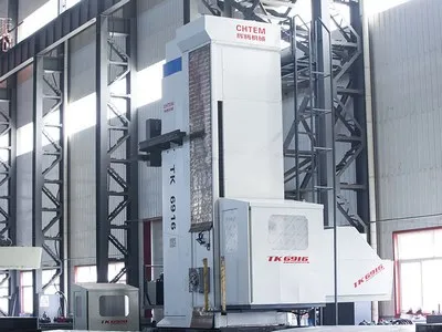 Фрезерно-расточной станок с ЧПУ напольного типа TK6916