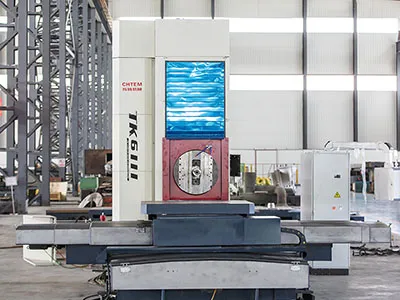 Фрезерно-расточный станок с ЧПУ и подвижным столом TK6111 