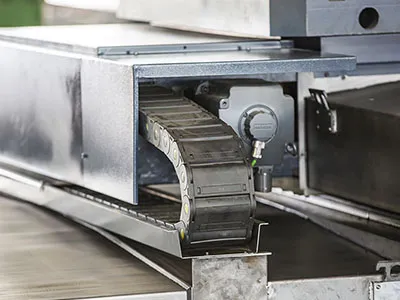 Фрезерно-расточный станок с ЧПУ и подвижным столом TK6111 