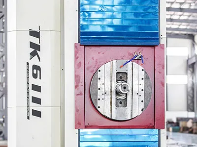 Фрезерно-расточный станок с ЧПУ и подвижным столом TK6111 