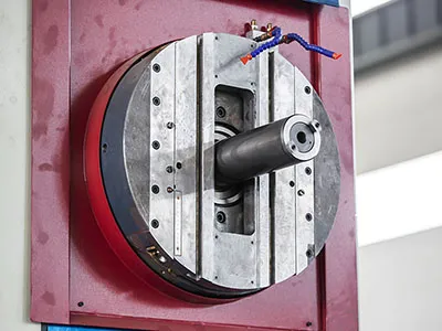 Фрезерно-расточный станок с ЧПУ и подвижным столом TK6111 