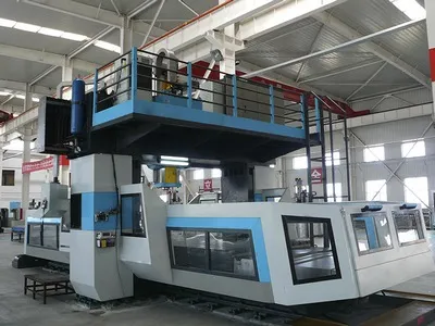 Фрезерно-расточный станок портального типа (неподвижная траверса, подвижный стол)